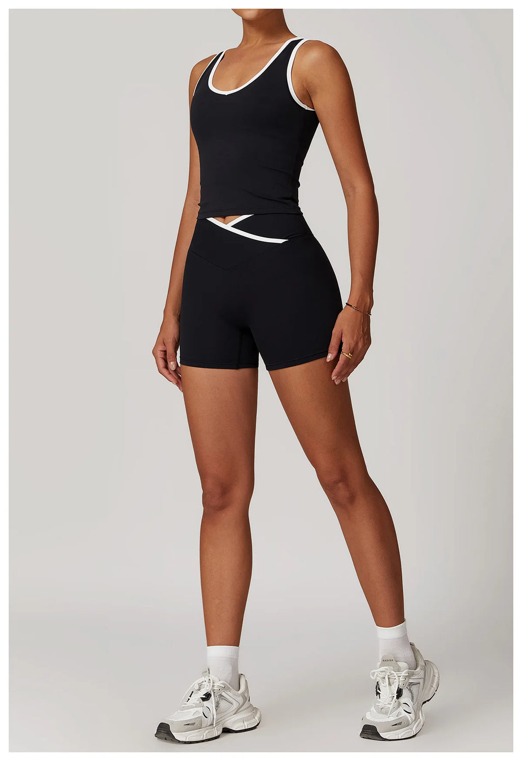 Women's Sculpting Workout Set – Bra & Shorts