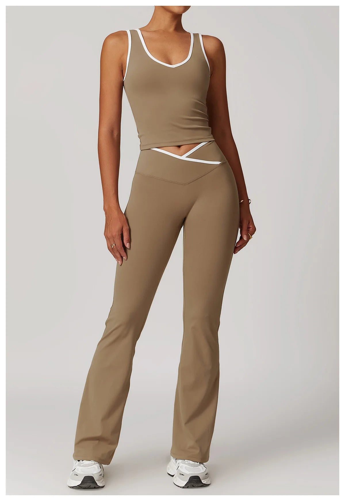 Women's Sculpting Workout Set – Sports Bra & High-Waist Leggings