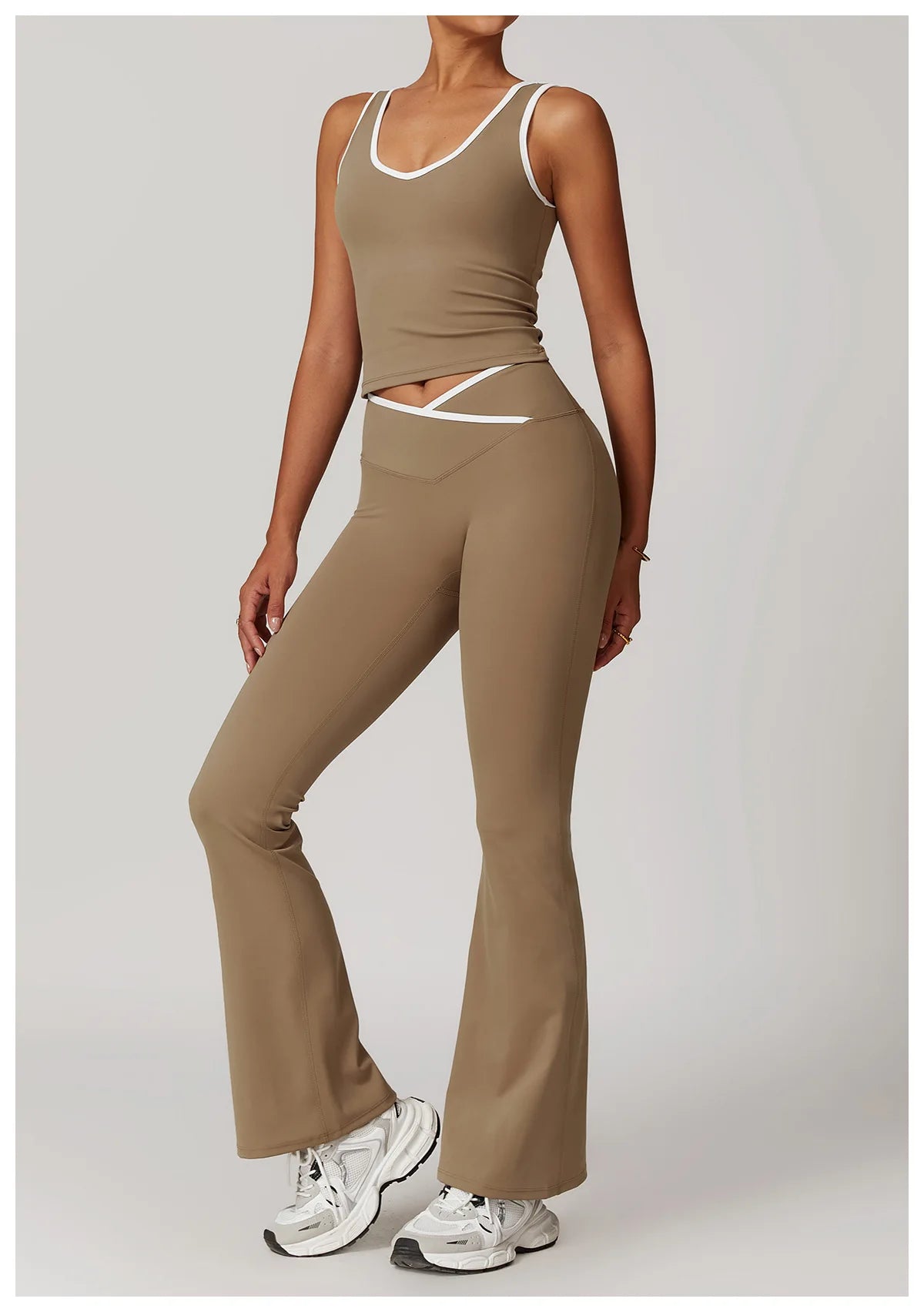 Women's Sculpting Workout Set – Sports Bra & High-Waist Leggings